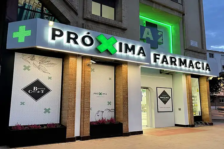 Farmacia próxima Portada Alta