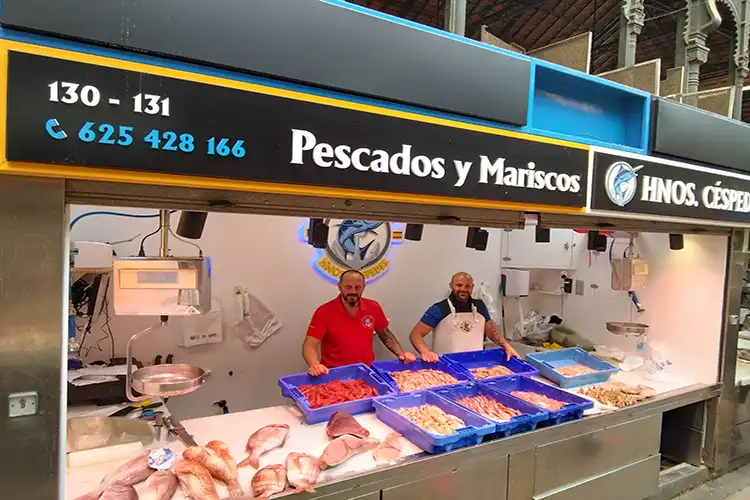 Pescados y Mariscos Hnos. Céspedes p.130-131