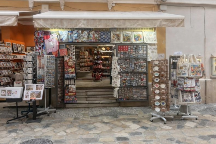 Raza Tiendas del Mundo - Museo